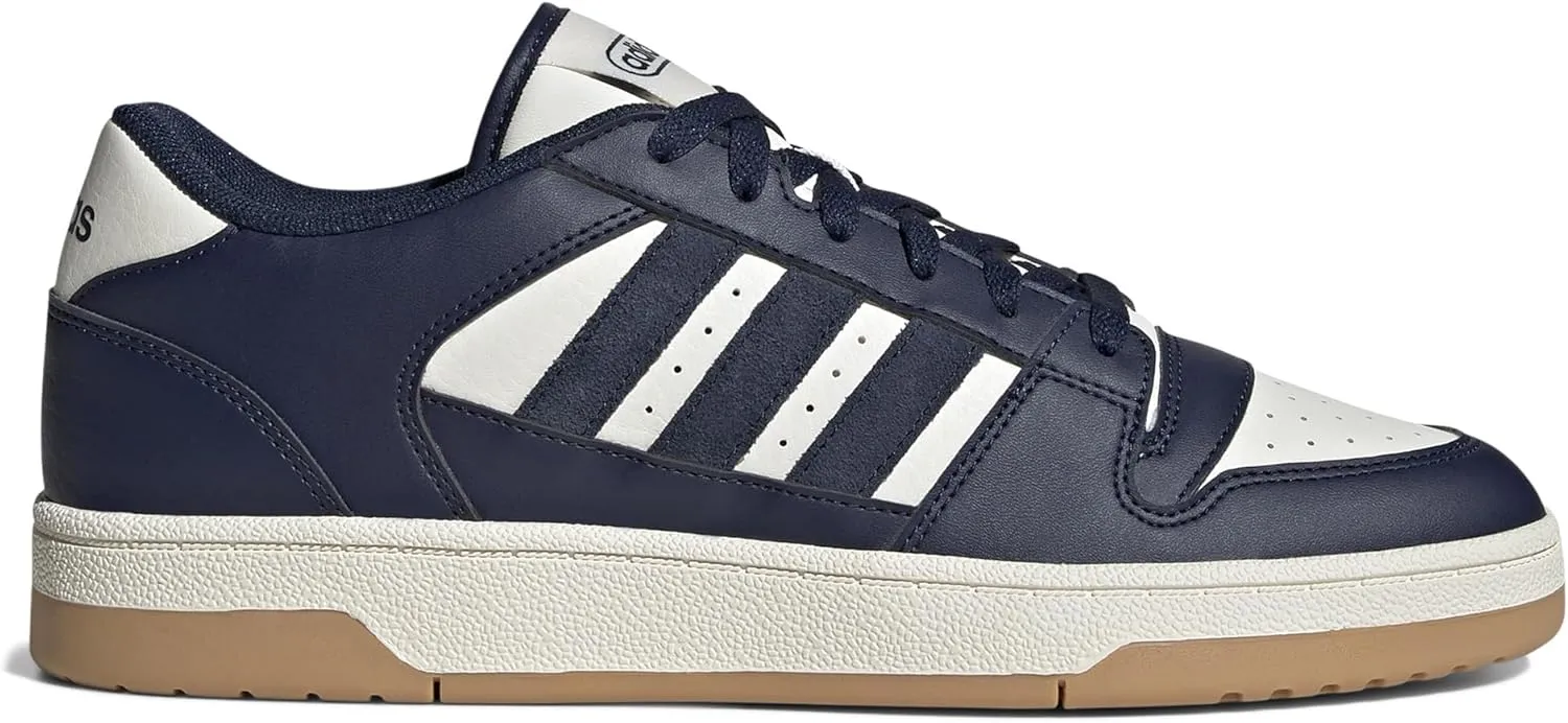 adidas Men's Turnaround Basketball Sneaker