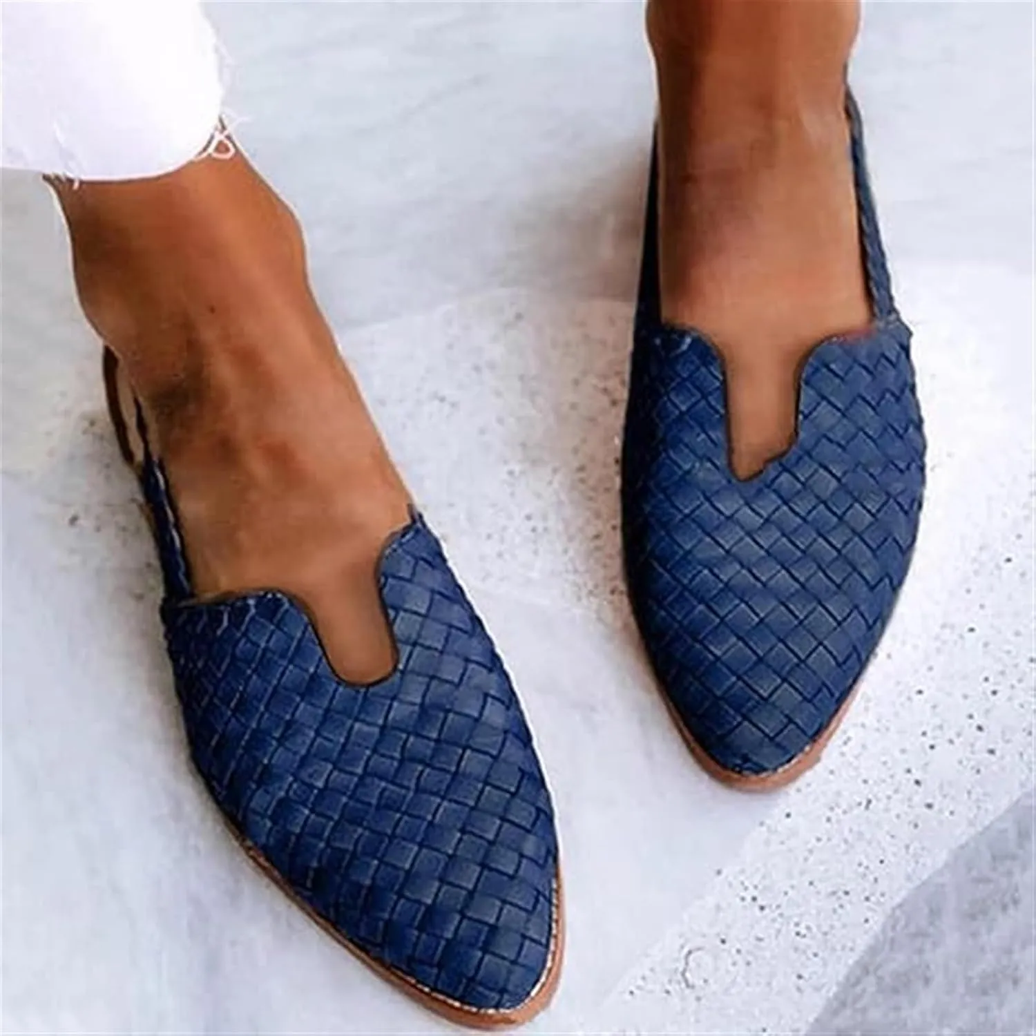 Adjustable Buckle Braided Sandals for Womens Comfortable Pointed Toe Closed Toe Slip On Cut Out Flats Mule Shoe Lightweight Wear-Resistant Daily Loafer