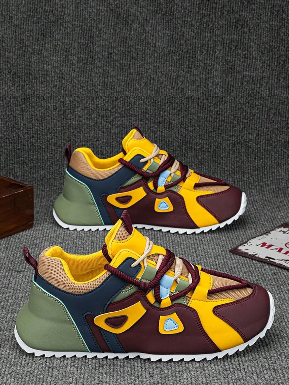 Breathable Mesh Y2K Patchwork Lightweight Comfortable Shoes for Women Casual Walking Style for Daily Streetwear with Soft Sole and Retro Aesthetic Design
