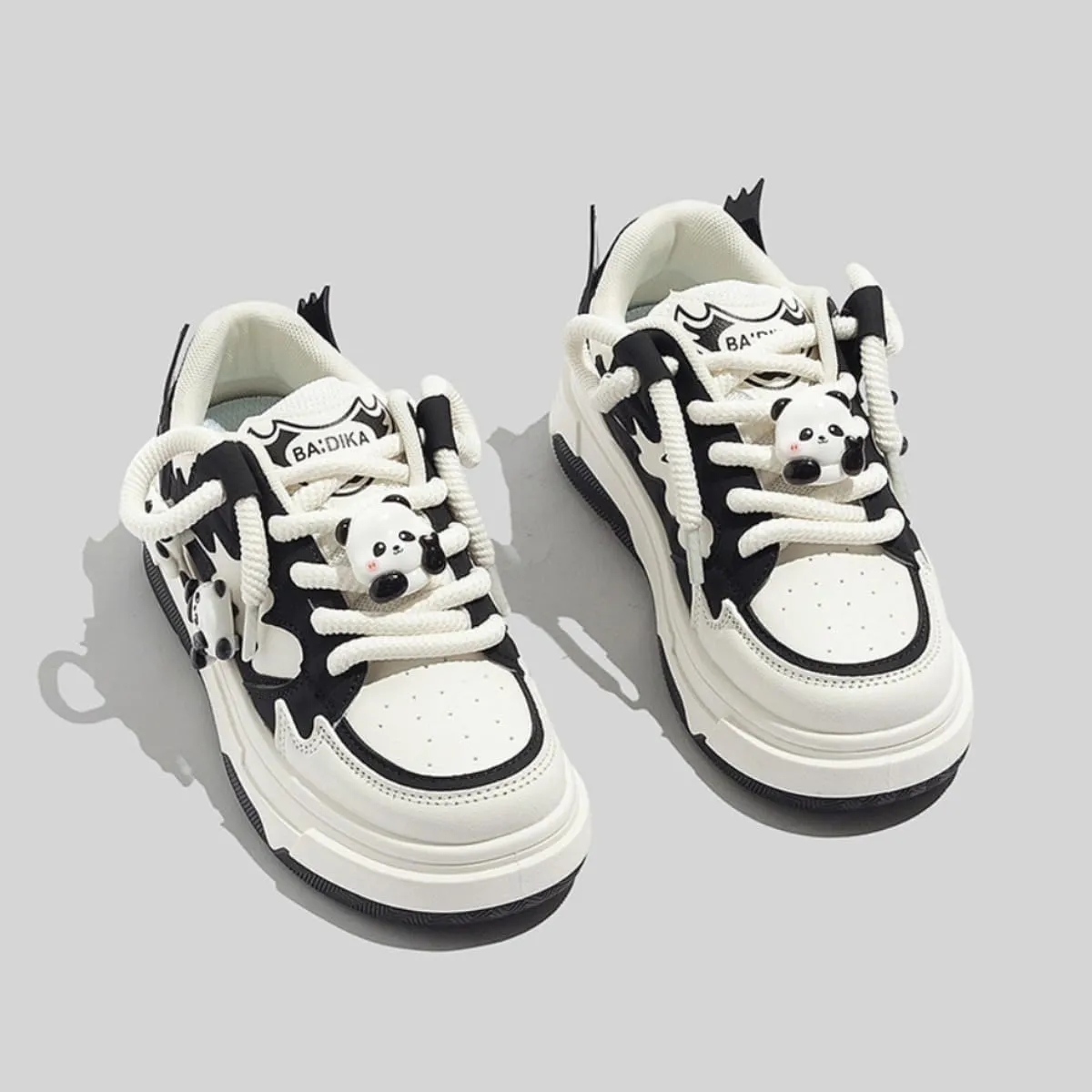 Cute Panda Sneakers for Women – Trendy Kawaii Platform Shoes – Chunky Fashion Sneakers with Adorable Panda Charms – Comfortable & Stylish Casual Streetwear