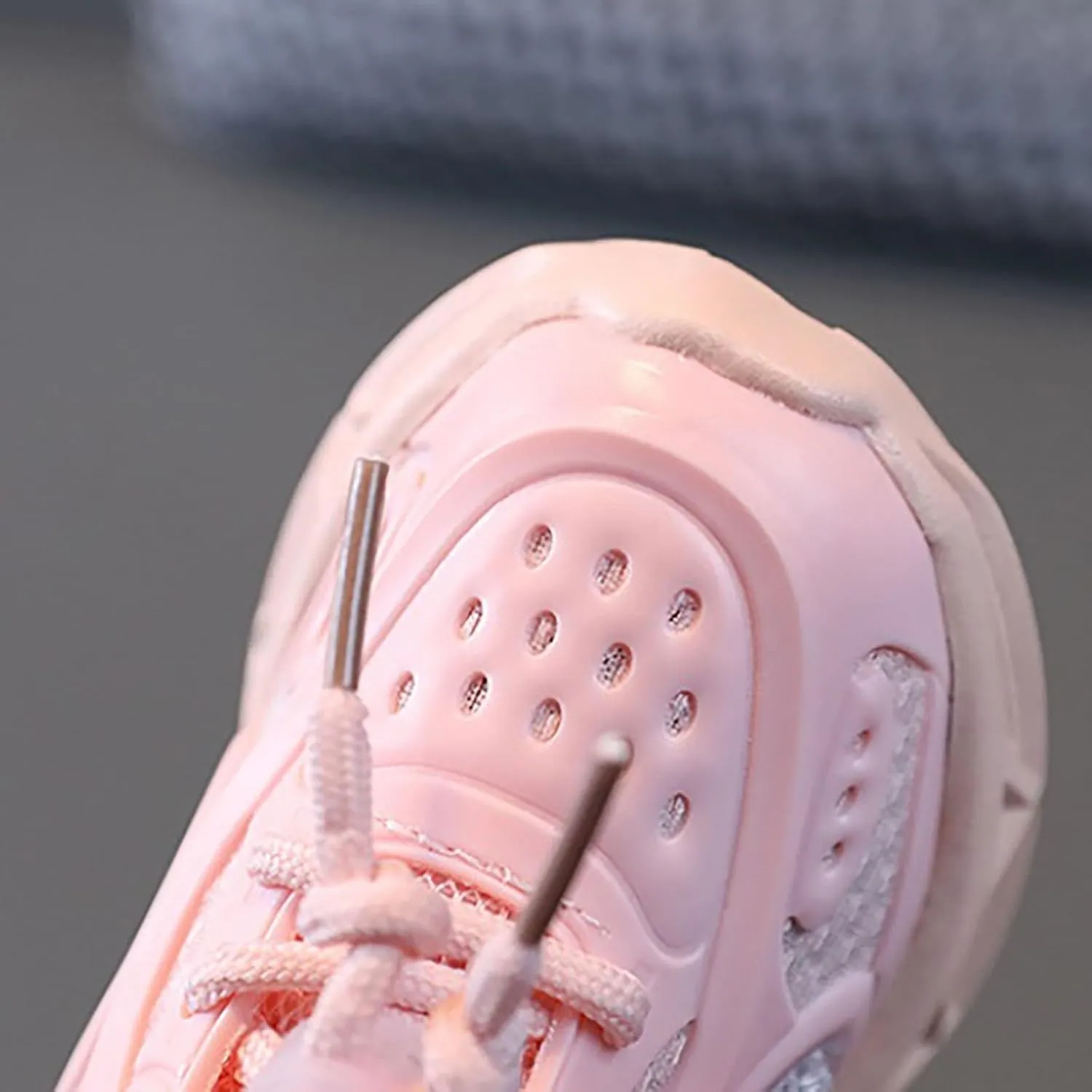 Fashion LED Light Baby Shoes Casual Children Shoes Boys Girls Sandals Soft Kids Sports Toddler Athletic Shoe