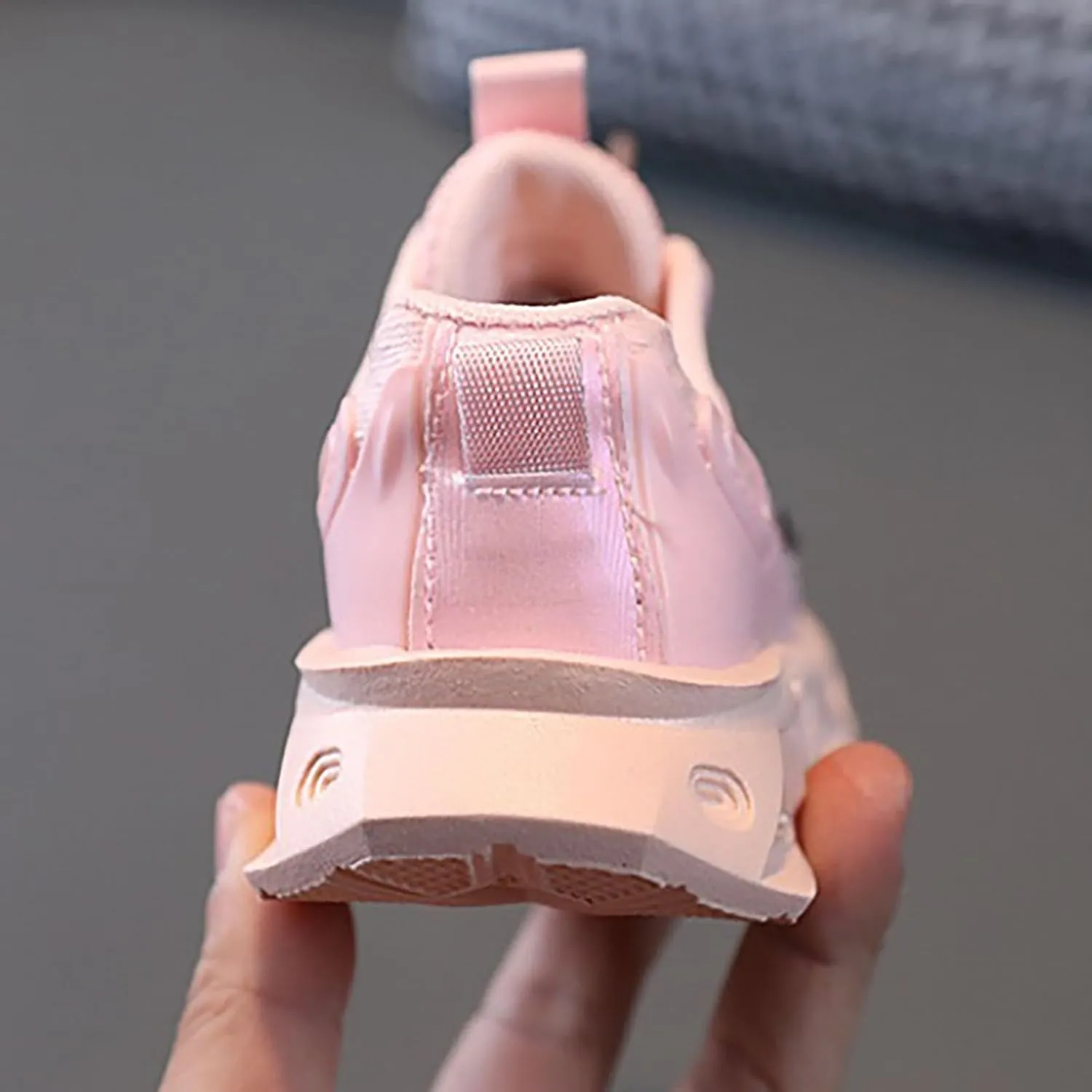 Fashion LED Light Baby Shoes Casual Children Shoes Boys Girls Sandals Soft Kids Sports Toddler Athletic Shoe