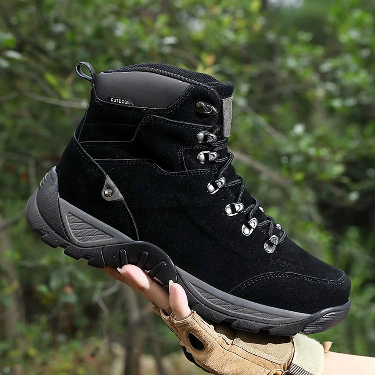 Large size outdoor ultra light military boots, high top mountaineering workwear boots