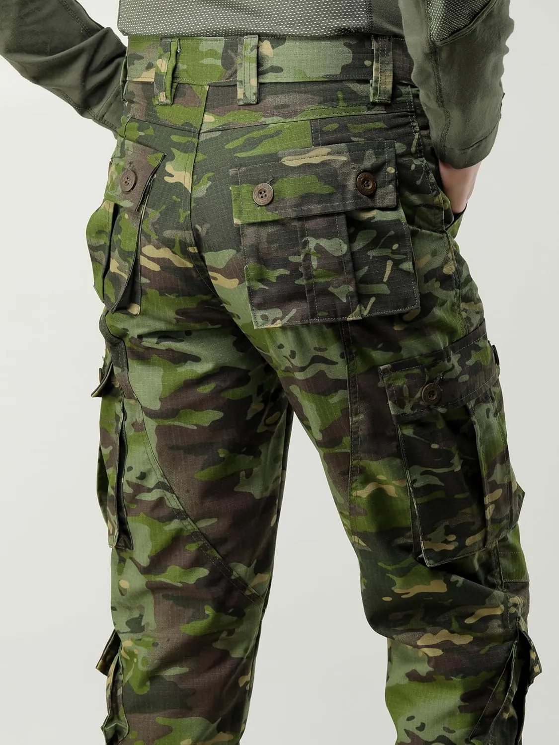 Men's Camo Cargo Work Pants Cotton Casual Tactical Ripstop Wild Outdoor Combat Trousers with 8 Pockets