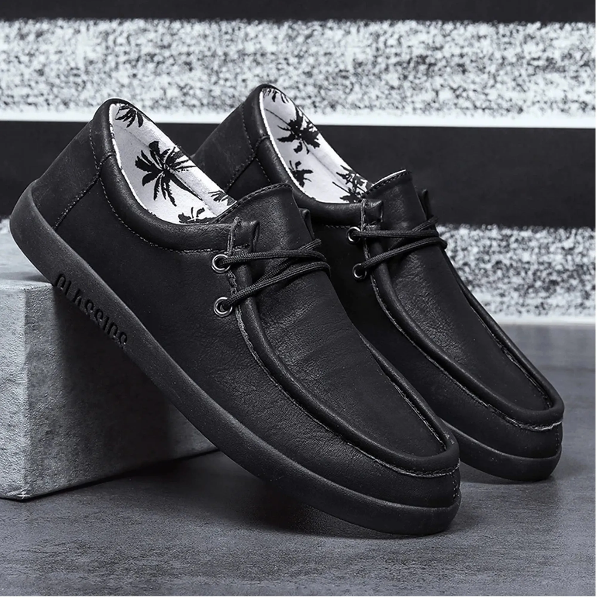 Mens White Boat Shoes