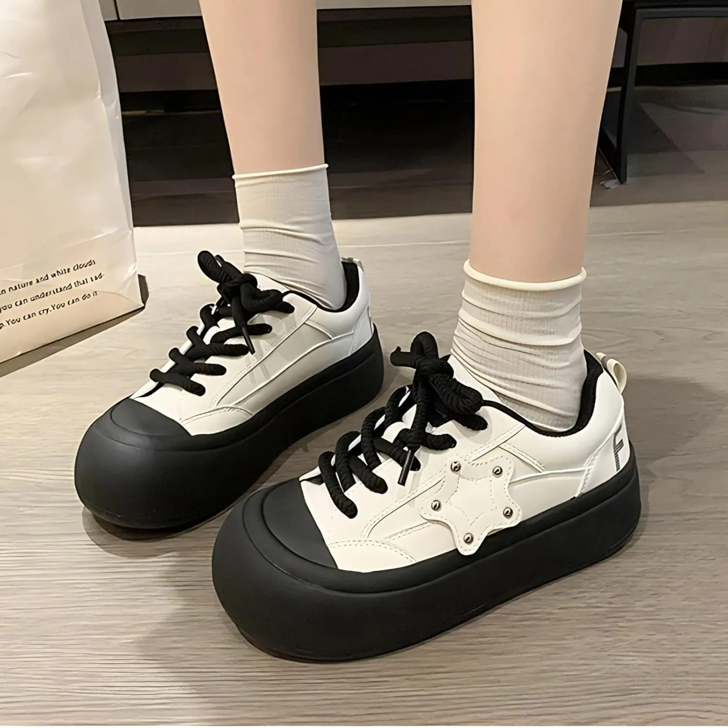 Quirky Cute Star Patch Chunky Sneakers for Women, Preppy Y2K Cute Platform Shoes, Height Boost All Season Wear