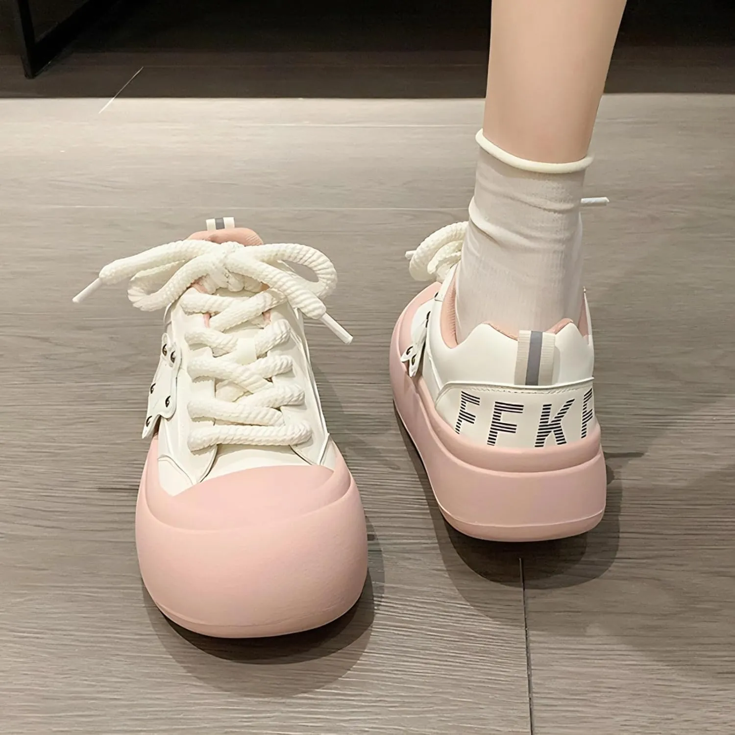 Quirky Cute Star Patch Chunky Sneakers for Women, Preppy Y2K Cute Platform Shoes, Height Boost All Season Wear