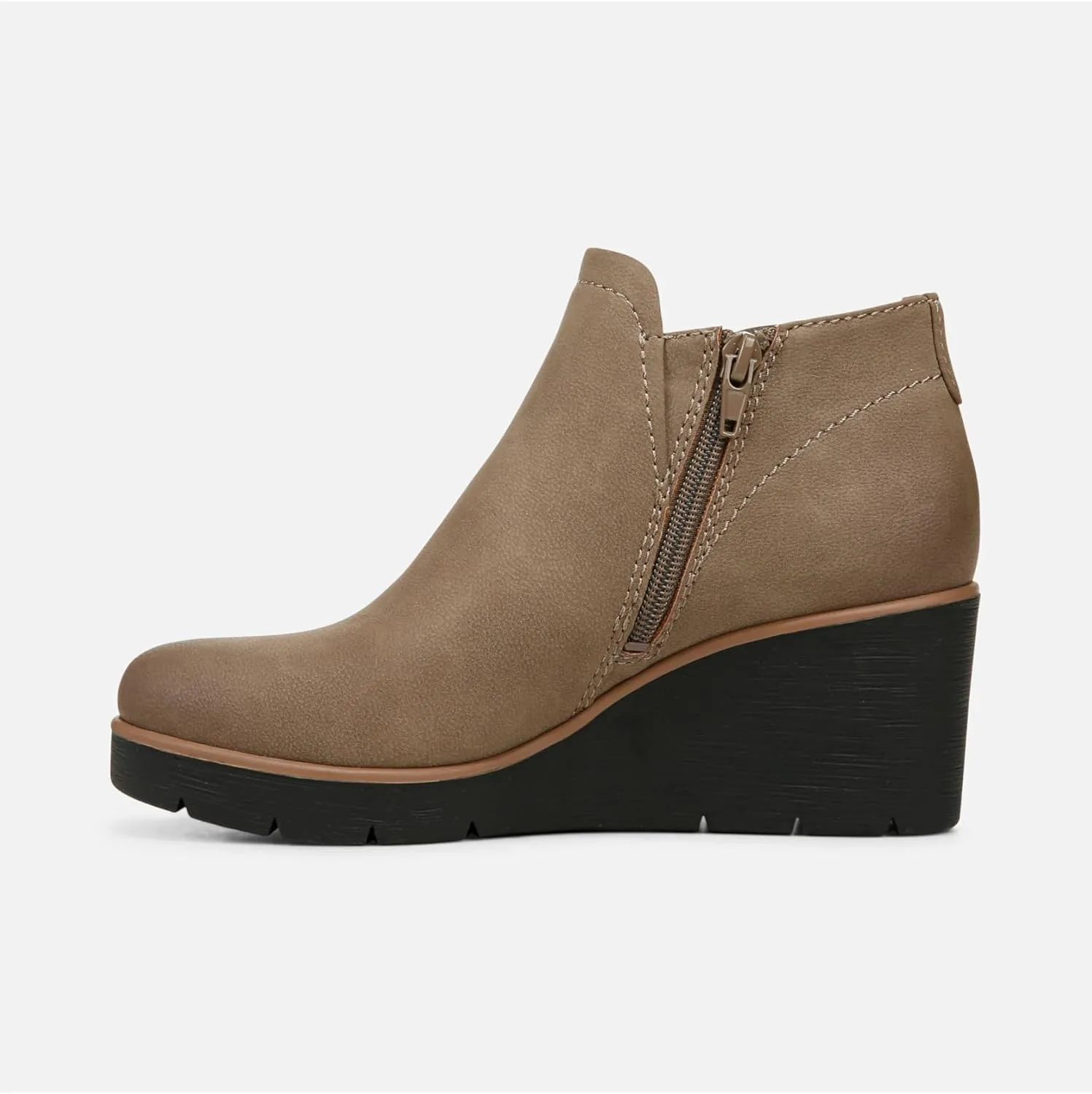 SOUL Naturalizer Women's Classic Ankle Boot