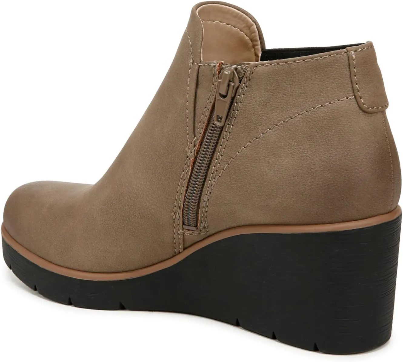 SOUL Naturalizer Women's Classic Ankle Boot