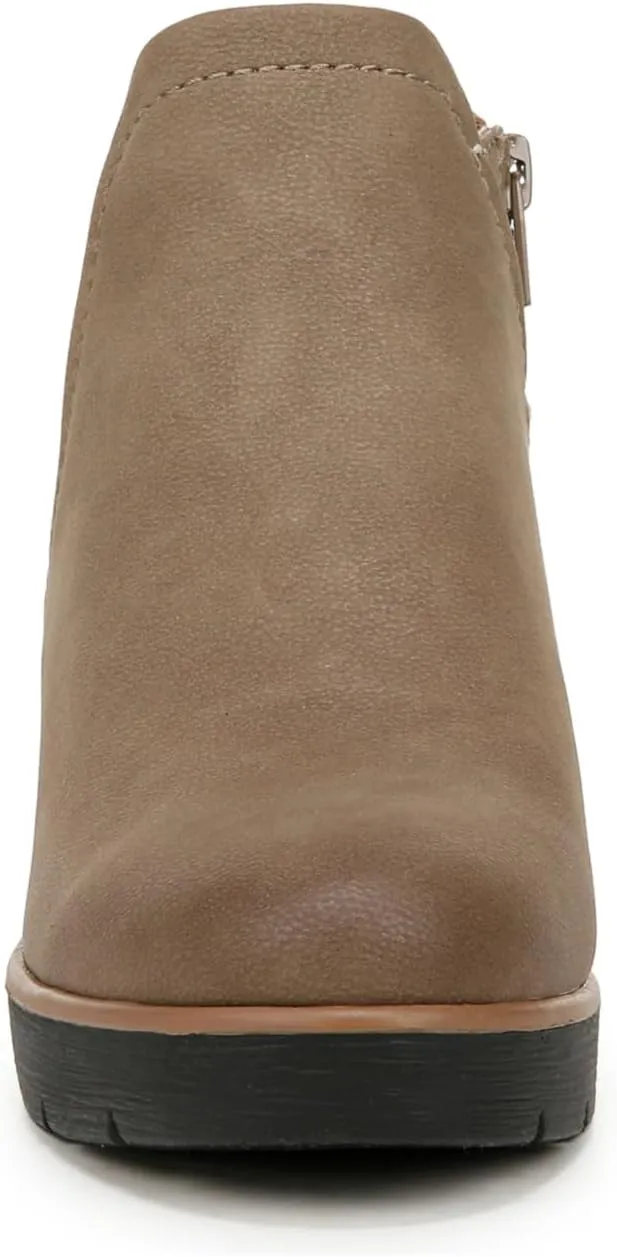 SOUL Naturalizer Women's Classic Ankle Boot