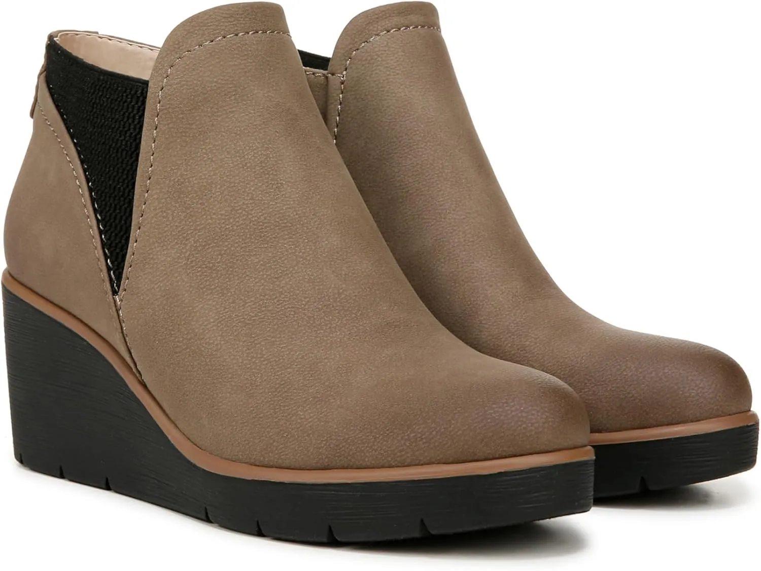 SOUL Naturalizer Women's Classic Ankle Boot