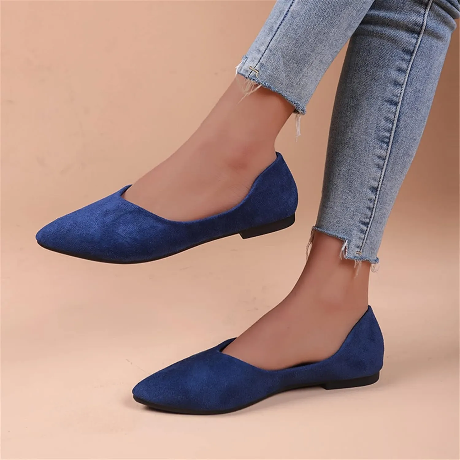 Suede Flat Shoes for Women Comfort Slip On Loafers Pointed Toe Ballet Flats Shoes Casual Dress Shoe Nude Flats