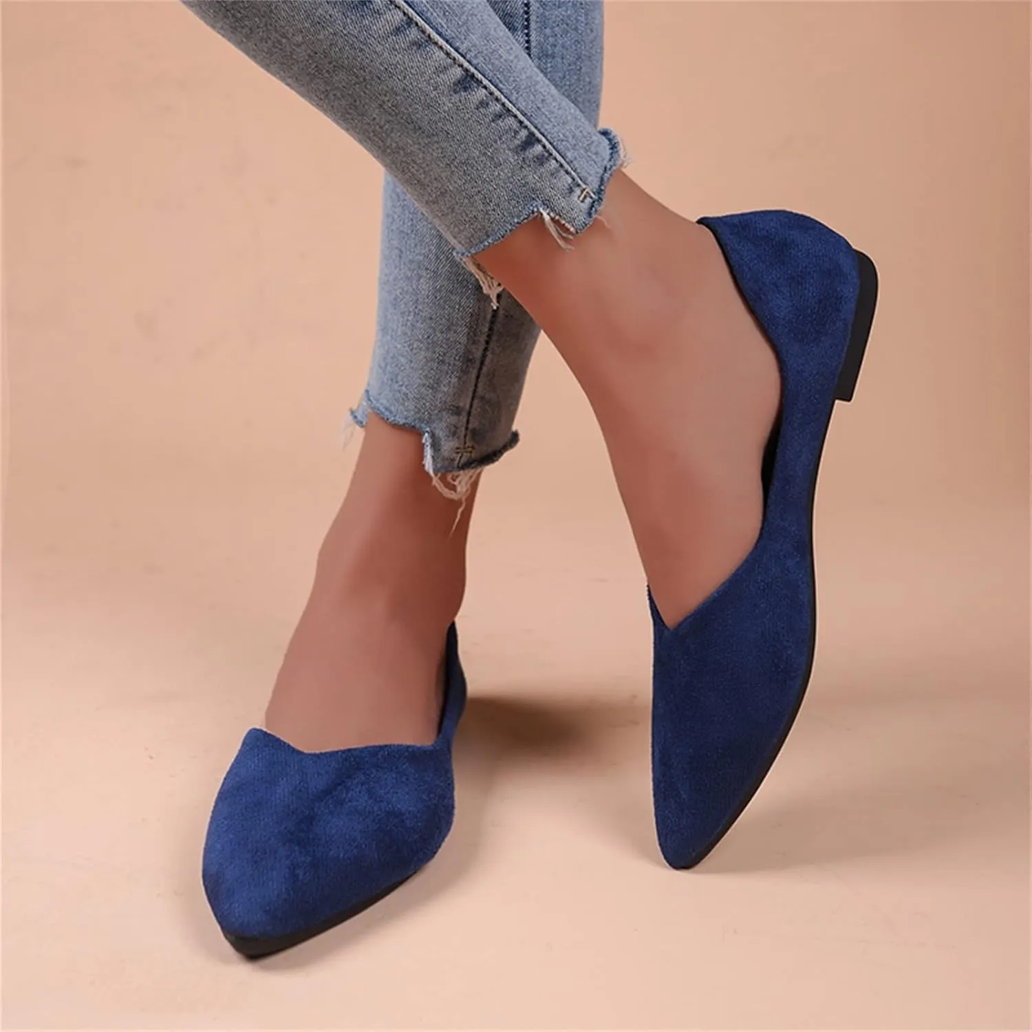 Suede Flat Shoes for Women Comfort Slip On Loafers Pointed Toe Ballet Flats Shoes Casual Dress Shoe Nude Flats