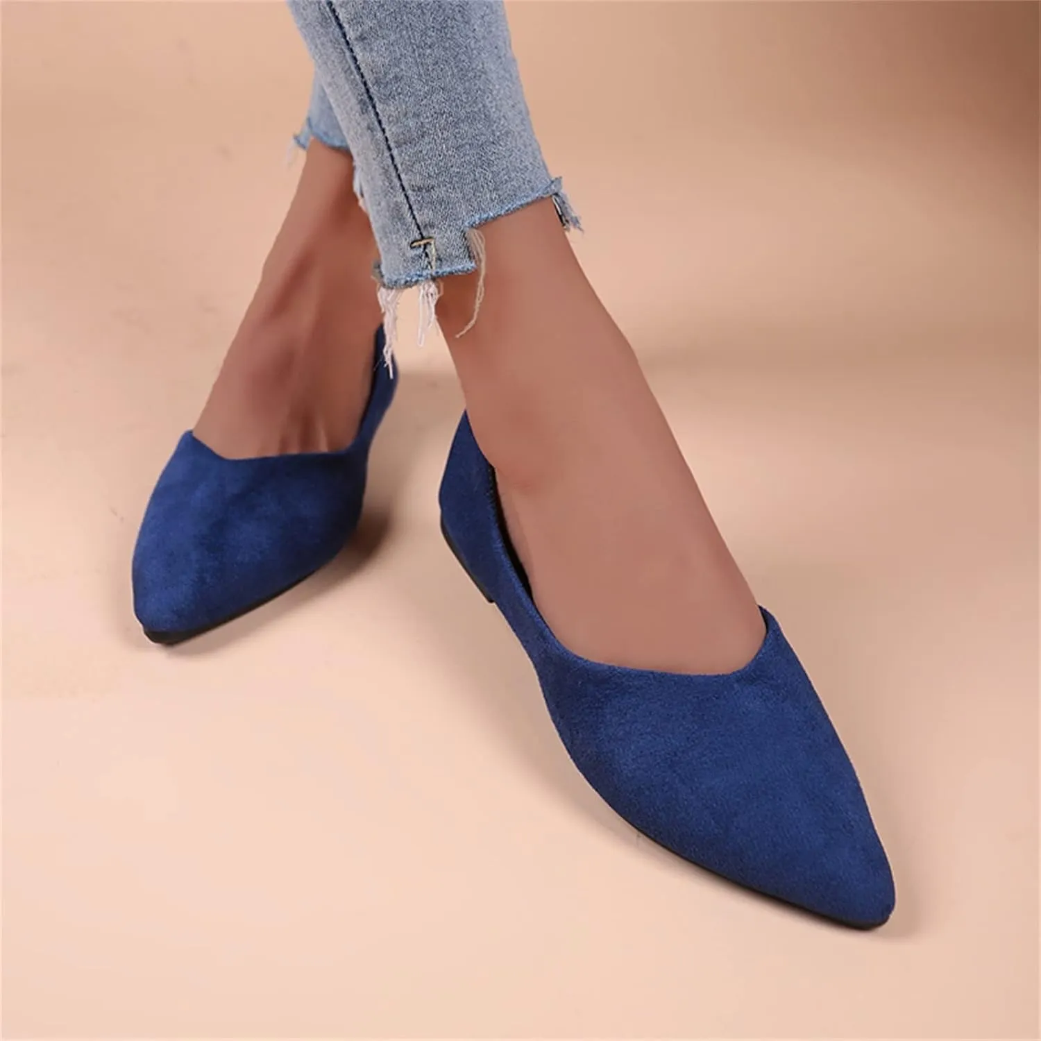 Suede Flat Shoes for Women Comfort Slip On Loafers Pointed Toe Ballet Flats Shoes Casual Dress Shoe Nude Flats