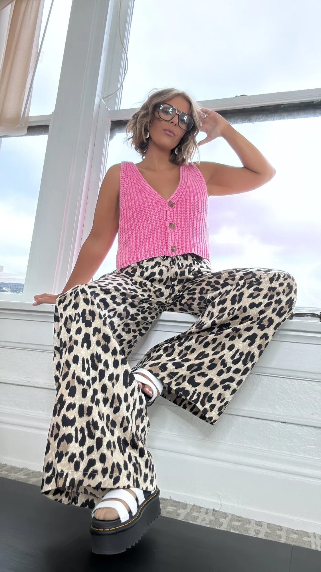 Sunlit Button Down Sweater Top, Pink