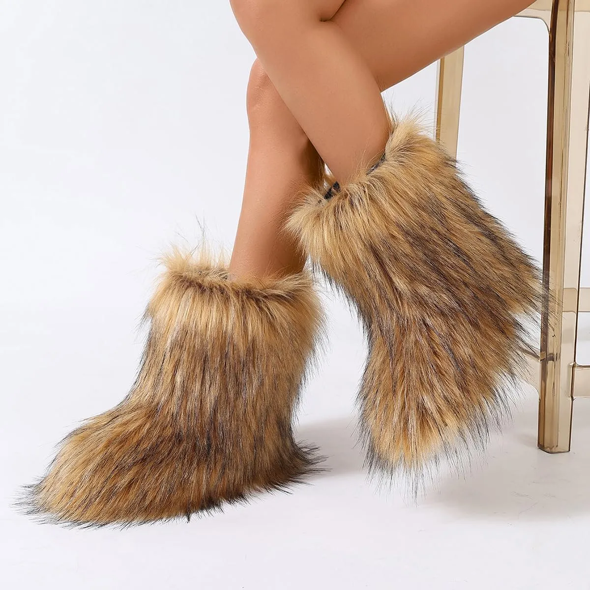 UOQAPRE Faux Fur Boots for Women Snow Boots Fuzzy Leg Warm Boots Furry Mid-Calf Boots Warm Comfortable Outdoor Flat Shoes