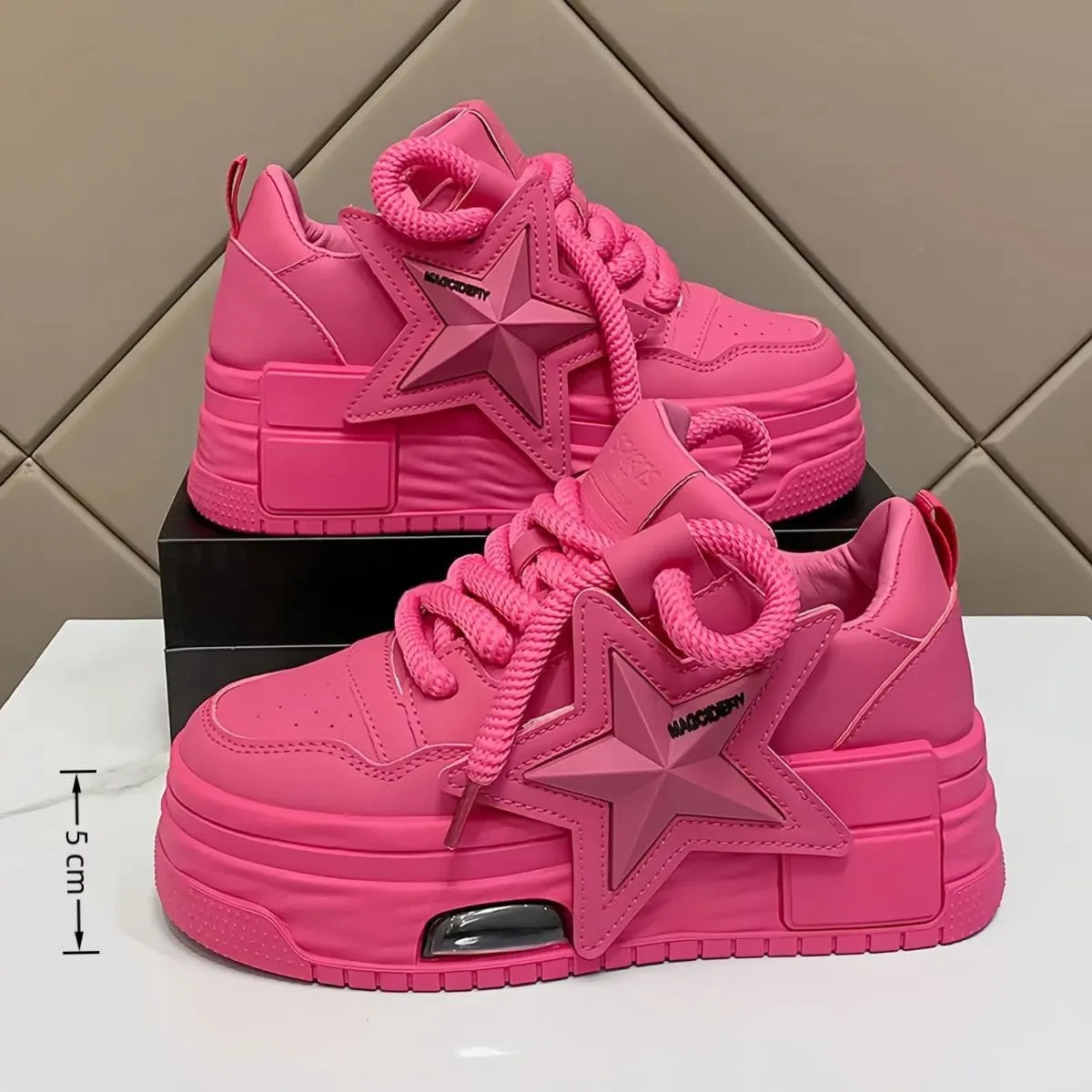 Women Y2K Chunky Sneakers, 3D Star Patch Streetwear, Eye-Catching Dopamine Color 5cm Height Boost Teens Walking Shoes Breathble
