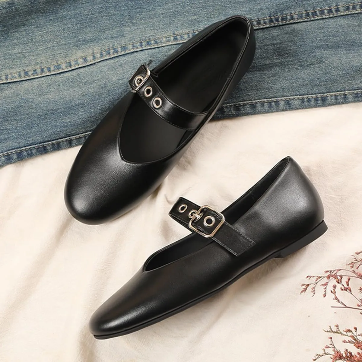 Women's Elegant Patent Ballet Flats Buckle Strap Mary Jane Flats Round Toe Ballet Flat Shoes for Women