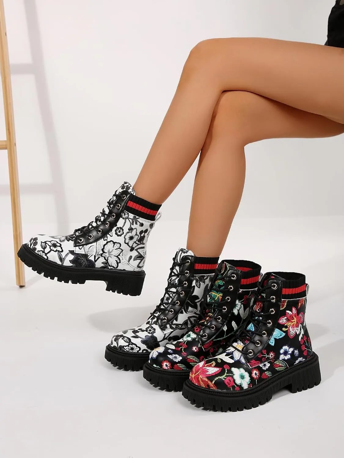 Women's Fashion Flowers Flat Ankle Boots for Women Lace-Up Ladies Fashionable Combat Boots