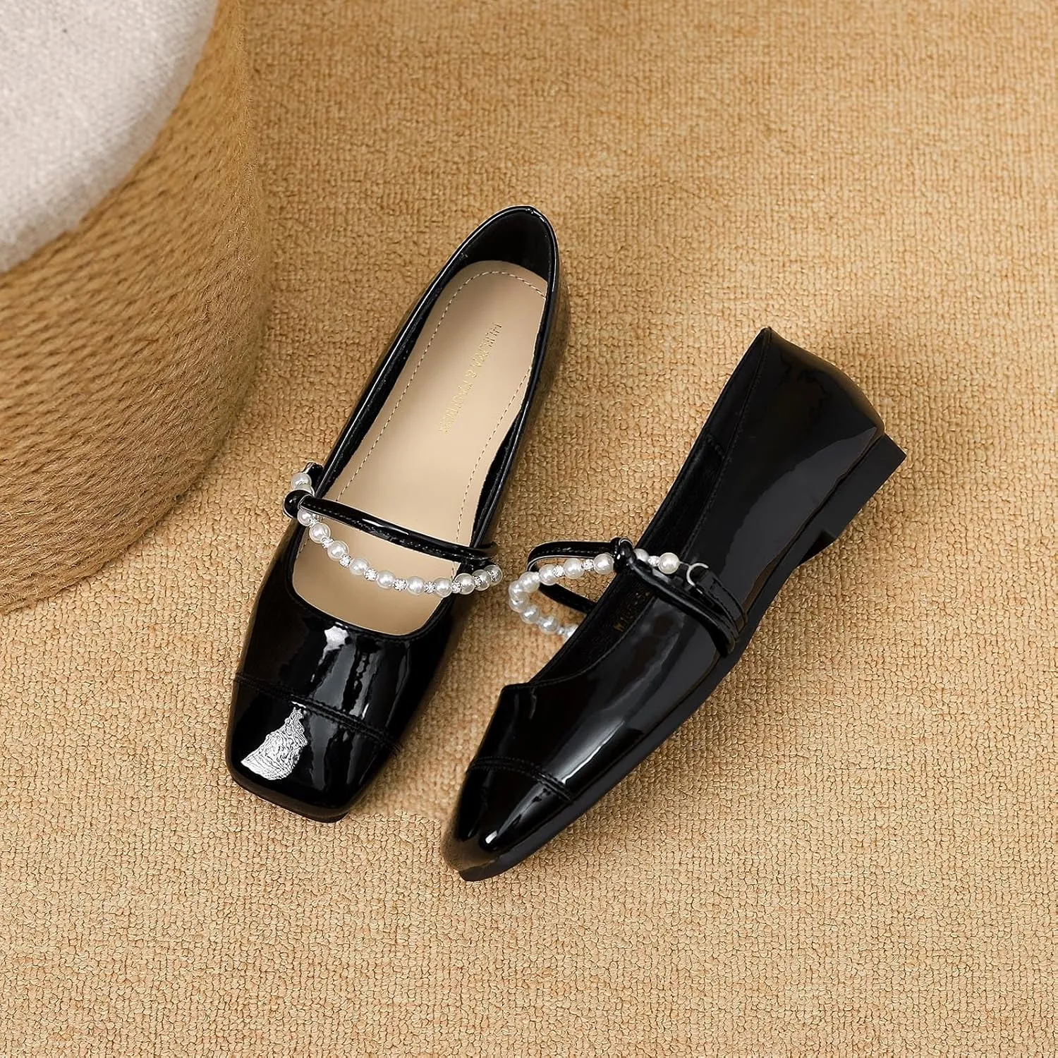 Women's Patent Leather Square Toe Mary Jane Flats Elegant Pearl Strap Slip-On Soft Ballet Walking Shoes Comfortable Casual Dress Flat Shoes