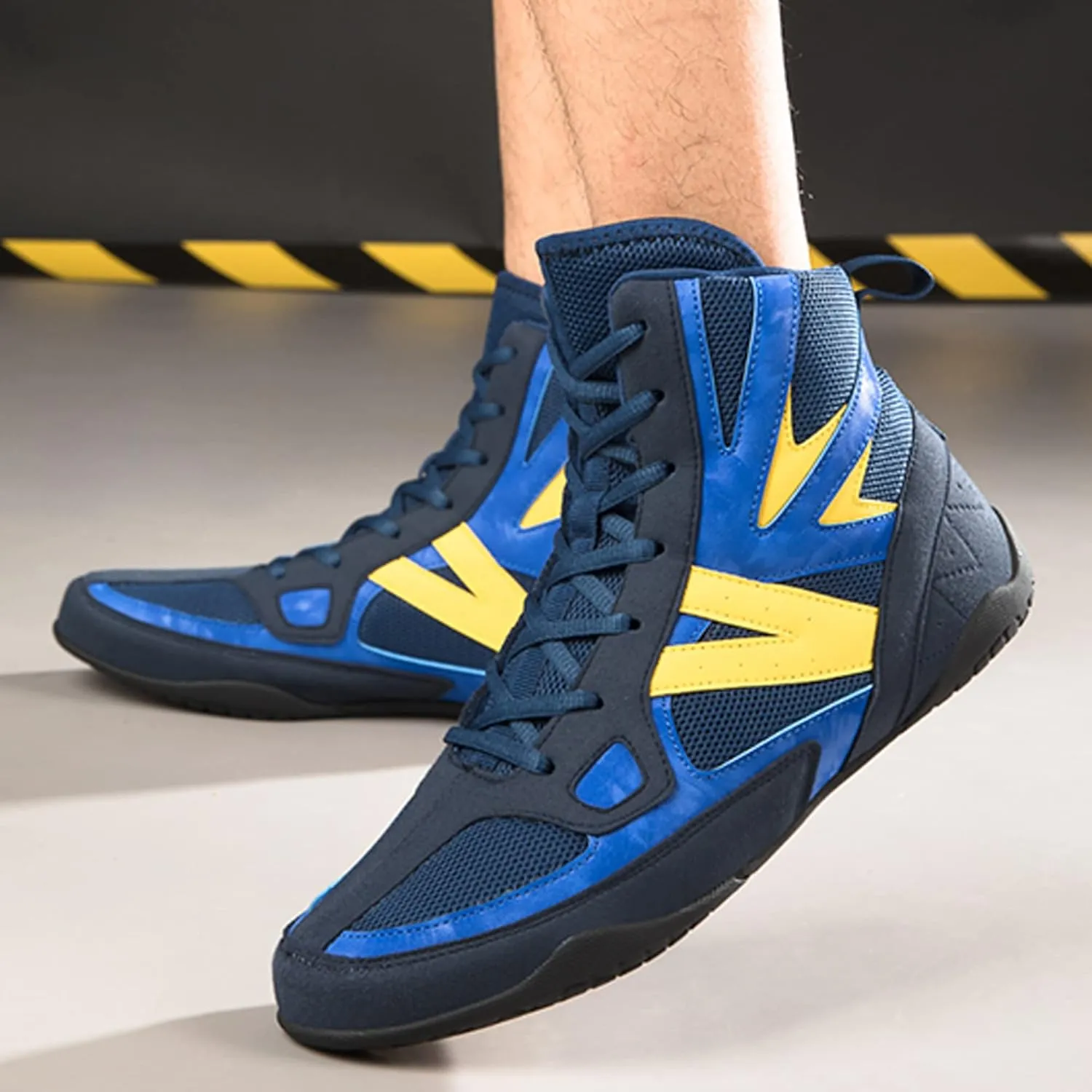 Wrestling Shoes for Women, Weightlifting Trainers Outdoor Mesh Fighting Shoes Female Kickboxing Sneakers